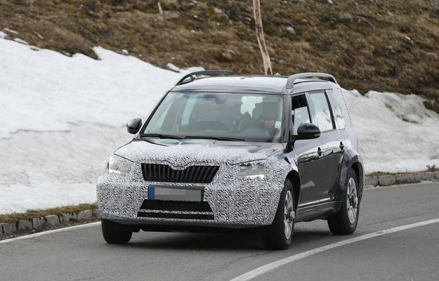 spyshots-2016-skoda-snowman-7-seater-testing-in-the-alps-with-front-and-rear-camouflage-proauto-02