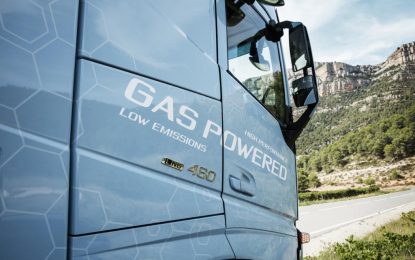 Novi kamioni Volvo Trucksa na gas – Volvo FH LNG i Volvo FM LNG – sa smanjenom emisijom CO2 za 20 do 100% [Galerija i Video]
