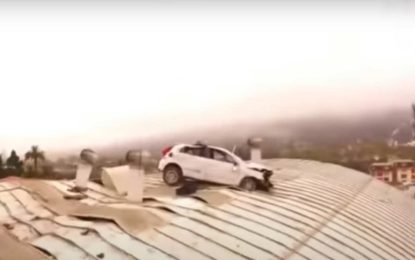 Rekonstrukcija nesreće: Preletio 38 metara i aterirao na krov [Video]