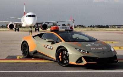 Lamborghini Huracan Evo, kao “Follow-Me Car” na bolonjskom aerodromu [Galerija]