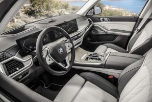 BMW X7 xDrive40i [2022]