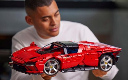 Ferrari Daytona SP3: Lego ponudio modela u razmjeri 1:8 [Galerija]