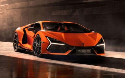 Lamborghini Revuelto: Predstavljen prvi plug-in hibrid marke [Galerija]