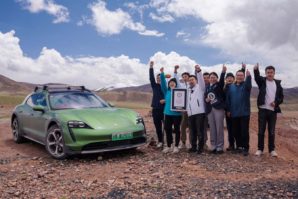 Porsche Taycan Cross Turismo – Novi rekord u savladavanju visinske razlike [Galerija i Video]